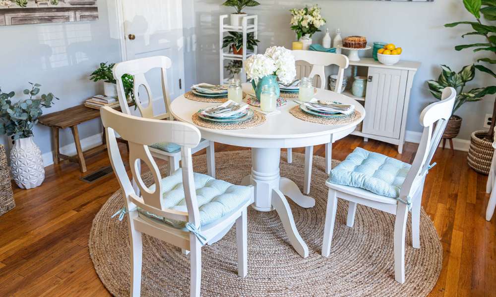 How to Clean Dining Room Chair Cushions